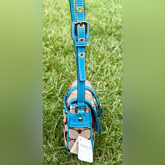 Vintage Coach Studded Blue Crossbody New - Picture 15 of 16